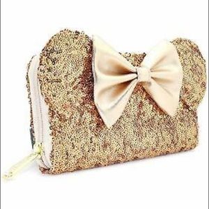 Disney Loungefly Minnie Mouse wallet
